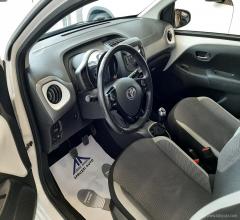 Auto - Toyota aygo connect 1.0 vvt-i 72 cv 5p. x-cool