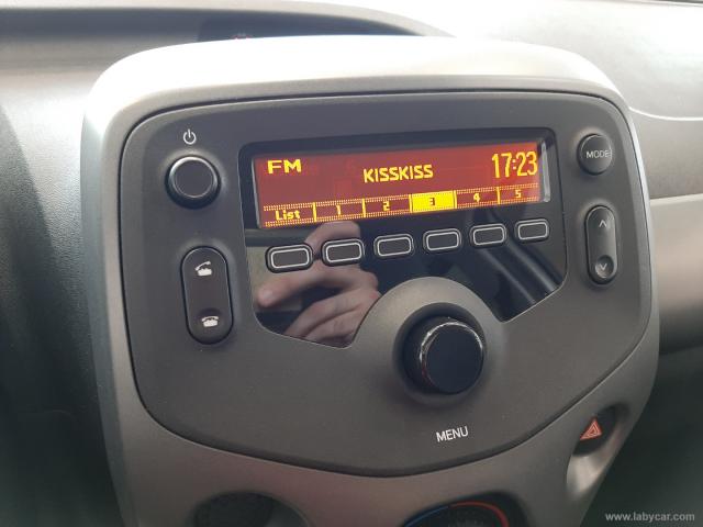 Auto - Toyota aygo connect 1.0 vvt-i 72 cv 5p. x-cool