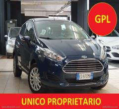 Auto - Ford fiesta 1.4 5p. bz.- gpl