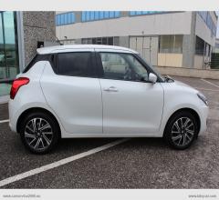 Auto - Suzuki swift 1.2 hybrid easy top