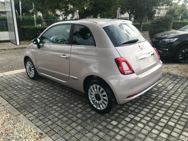 Auto - Fiat 500 1.0 hybrid dolcevita