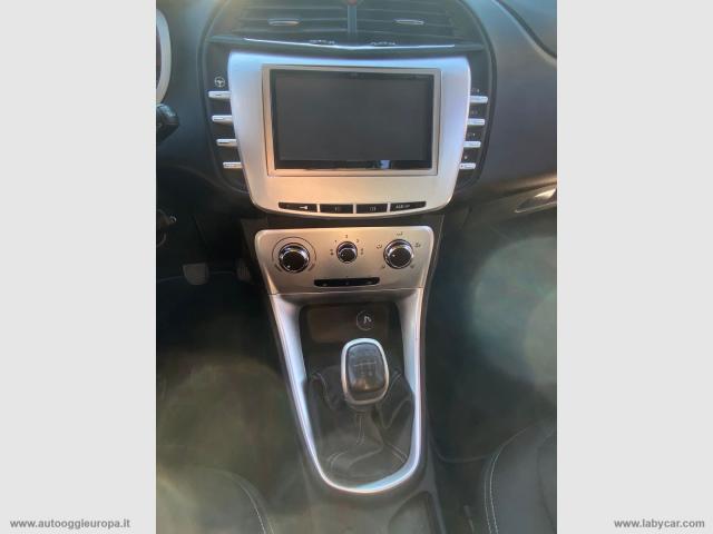 Auto - Lancia delta 1.4 t-jet 120 cv silv. ecochic gpl