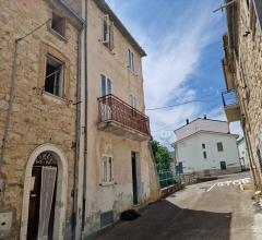 Casa indipendente in vendita a colledimacine centro storico