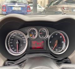 Auto - Alfa romeo mito 1.3 jtdm-2 95 cv s&s distinctive