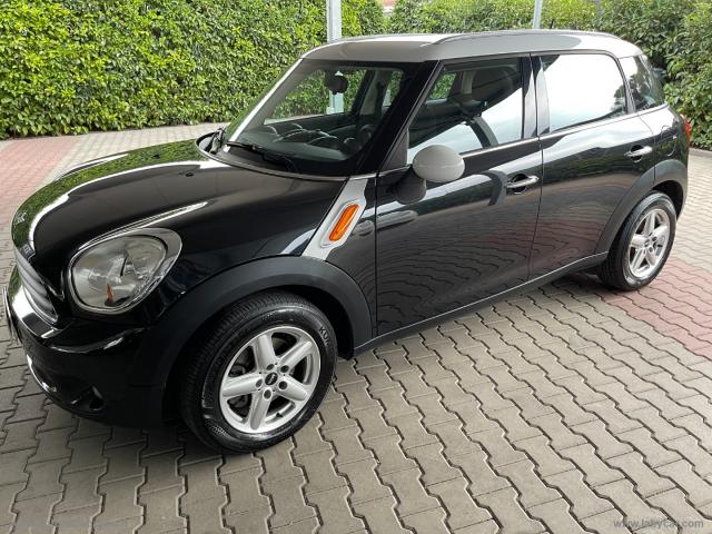 Auto - Mini mini cooper d business countryman autom.