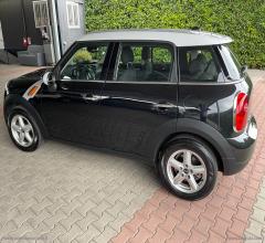 Auto - Mini mini cooper d business countryman autom.