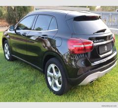 Auto - Mercedes-benz gla 200 d automatic sport