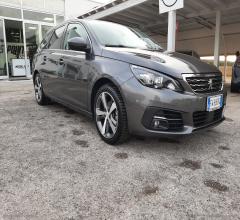 Auto - Peugeot 308 bluehdi 130 s&s eat8 sw allure