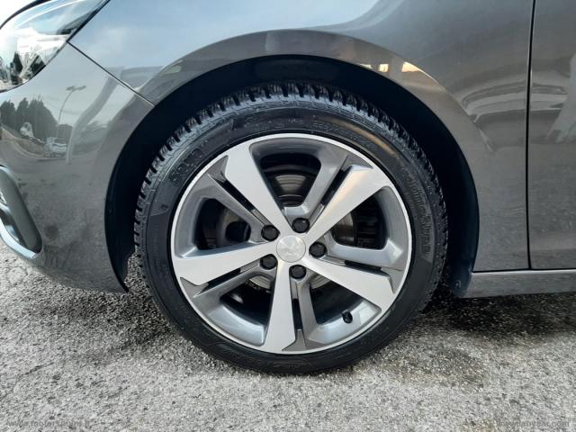 Auto - Peugeot 308 bluehdi 130 s&s eat8 sw allure