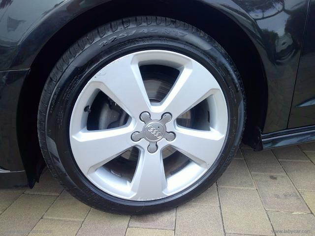 Auto - Audi a3 spb 2.0 tdi quattro ambition