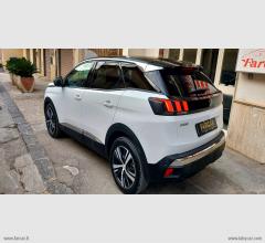 Auto - Peugeot 3008 bluehdi 130 s&s allure
