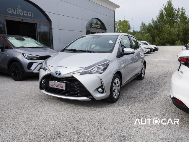 Auto - Toyota yaris 1.5 hybrid 5p. active