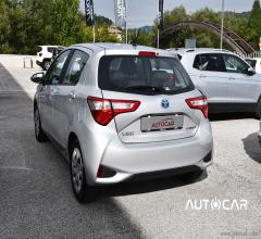Auto - Toyota yaris 1.5 hybrid 5p. active