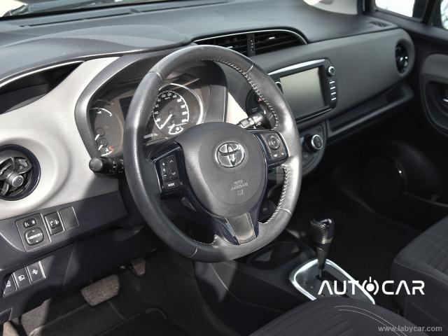 Auto - Toyota yaris 1.5 hybrid 5p. active