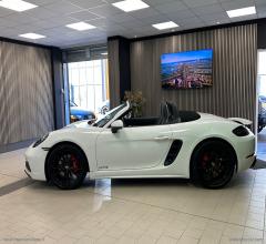 Auto - Porsche 718 boxster gts