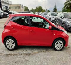 Auto - Toyota aygo 1.0 vvt-i 72 cv 5p. x-play
