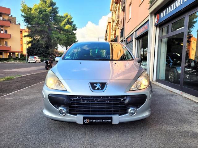 Auto - Peugeot 307 1.6 16v hdi 90cv 5porte