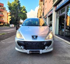 Auto - Peugeot 307 1.6 16v hdi 90cv 5porte