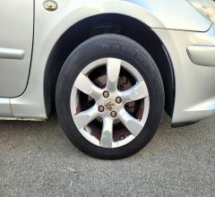 Auto - Peugeot 307 1.6 16v hdi 90cv 5porte