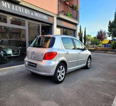 Auto - Peugeot 307 1.6 16v hdi 90cv 5porte
