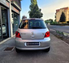 Auto - Peugeot 307 1.6 16v hdi 90cv 5porte