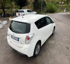 Auto - Toyota verso 1.6 d-4d active
