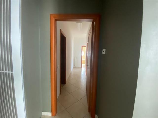 Appartamenti in Vendita - Ufficio in affitto a modugno periferia