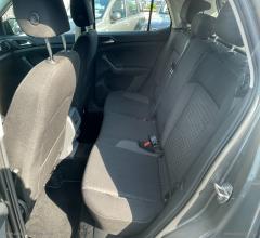 Auto - Volkswagen t-cross 1.0 tsi style bmt