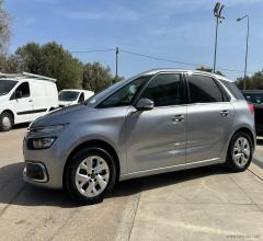 Auto - Citroen c4 spacetourer bluehdi 130 eat8 business