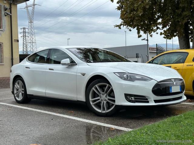 Tesla model s 90kwh dual motor