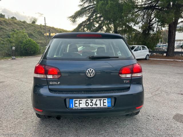 Auto - Volkswagen golf 1.6 tdi dpf 5p. trendline