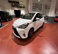 Auto - Toyota yaris 1.5 hybrid 5p. active