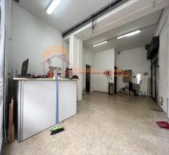 Appartamenti in Vendita - Magazzino in vendita a siracusa panagia