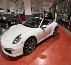 Auto - Porsche 911 3.8 carrera 4s cabriolet