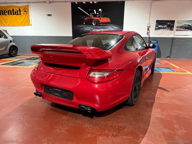 Auto - Porsche 911 carrera coupÃ©