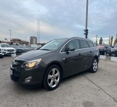 Auto - Opel astra 2.0 cdti 160 cv st cosmo s