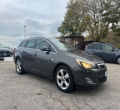 Auto - Opel astra 2.0 cdti 160 cv st cosmo s