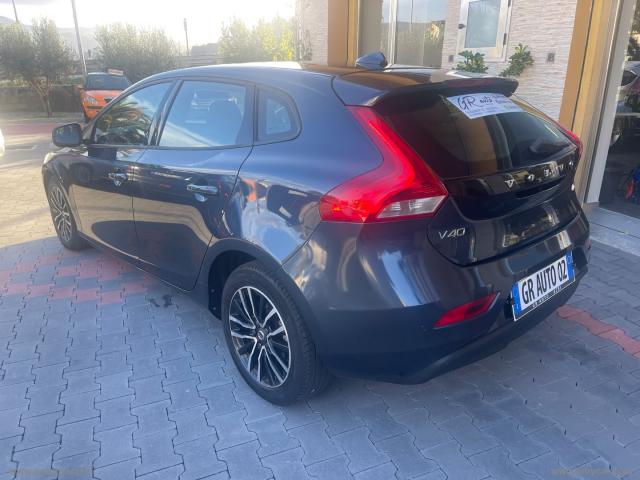 Auto - Volvo v40 d2 inscription