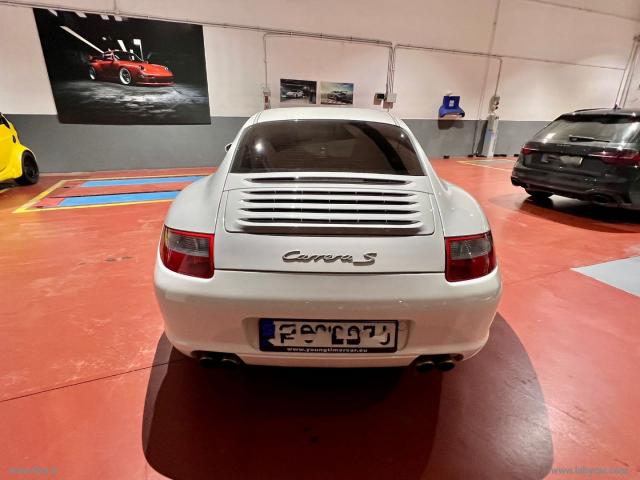 Auto - Porsche 911 carrera s coupÃ©