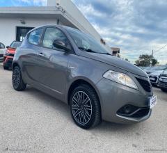 Lancia ypsilon 1.3 mjt 95 cv 5p. s&s gold