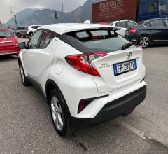 Auto - Toyota c-hr 1.2 turbo active