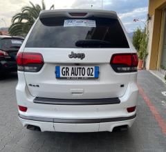 Auto - Jeep gr. cherokee 3.0 v6 crd 250 mjt ii s
