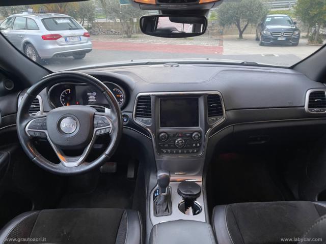 Auto - Jeep gr. cherokee 3.0 v6 crd 250 mjt ii s
