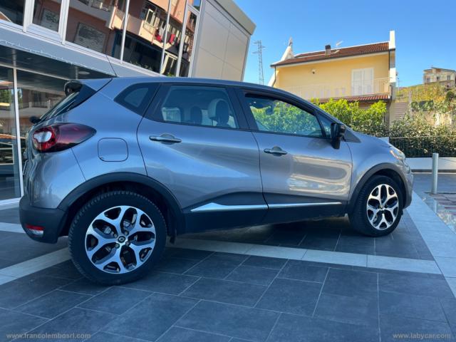 Auto - Renault captur tce 12v 90 cv business