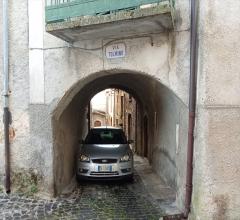 Appartamenti in Vendita - Casa indipendente in vendita a tione degli abruzzi centro storico