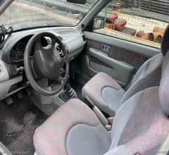 Auto - Nissan micra 1.0 16v 3p. comfort