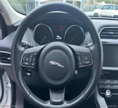 Auto - Jaguar f-pace 2.0 d 180 cv awd aut. pure