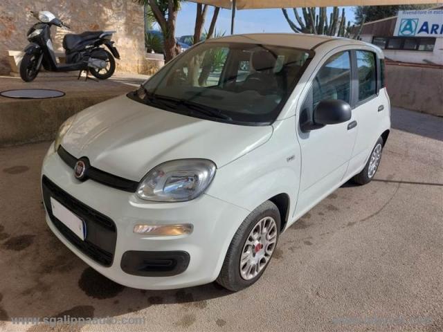 Auto - Fiat panda 1.0 firefly s&s hybrid