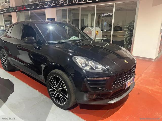 Auto - Porsche macan 2.0