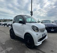 Auto - Smart fortwo 70 1.0 twinamic youngster